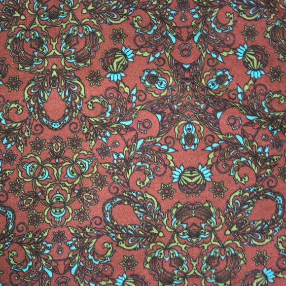 Lularoe Randy - Picture 2 of 3